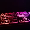 Gaming-Tastatur mit flacher Tastaturkappe
